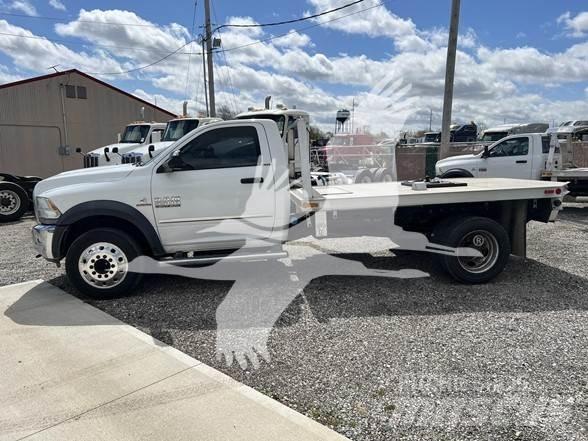 RAM 5500 SLT Lastbil med lad/Flatbed