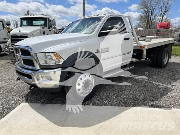 RAM 5500 SLT Lastbil med lad/Flatbed
