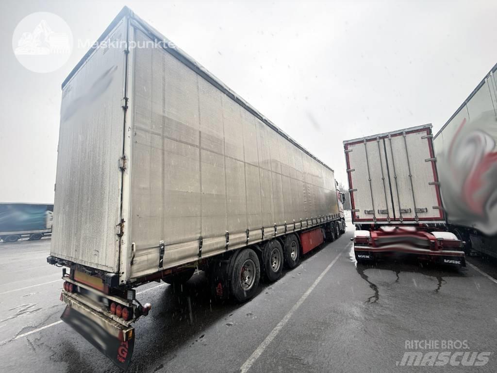AMT K 502 Semi-trailer med fast kasse