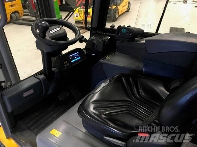 Jungheinrich EFG 320 El gaffeltrucks