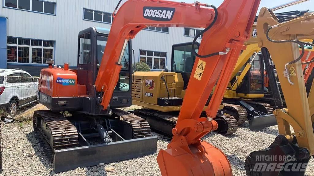 Doosan DH 55-7 Gravemaskiner på larvebånd