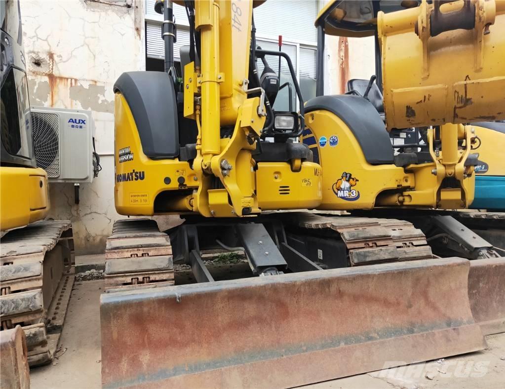 Komatsu PC30MR-5 Minigravemaskiner