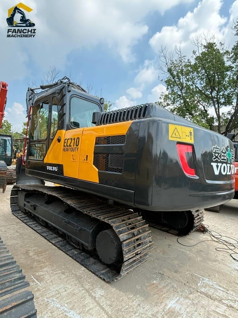 Volvo EC 210 Gravemaskiner på larvebånd
