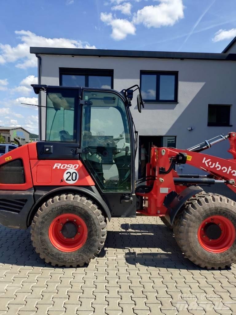 Kubota R 090 Læssemaskiner på hjul