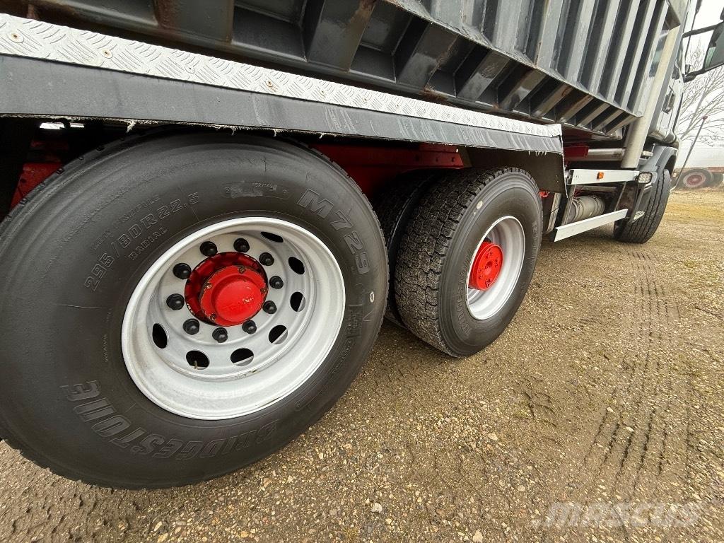 Scania T 144-530 Lastbiler med tip