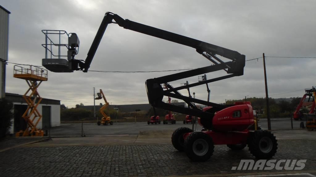 Manitou 200 ATJ Bomlifte med knækarm