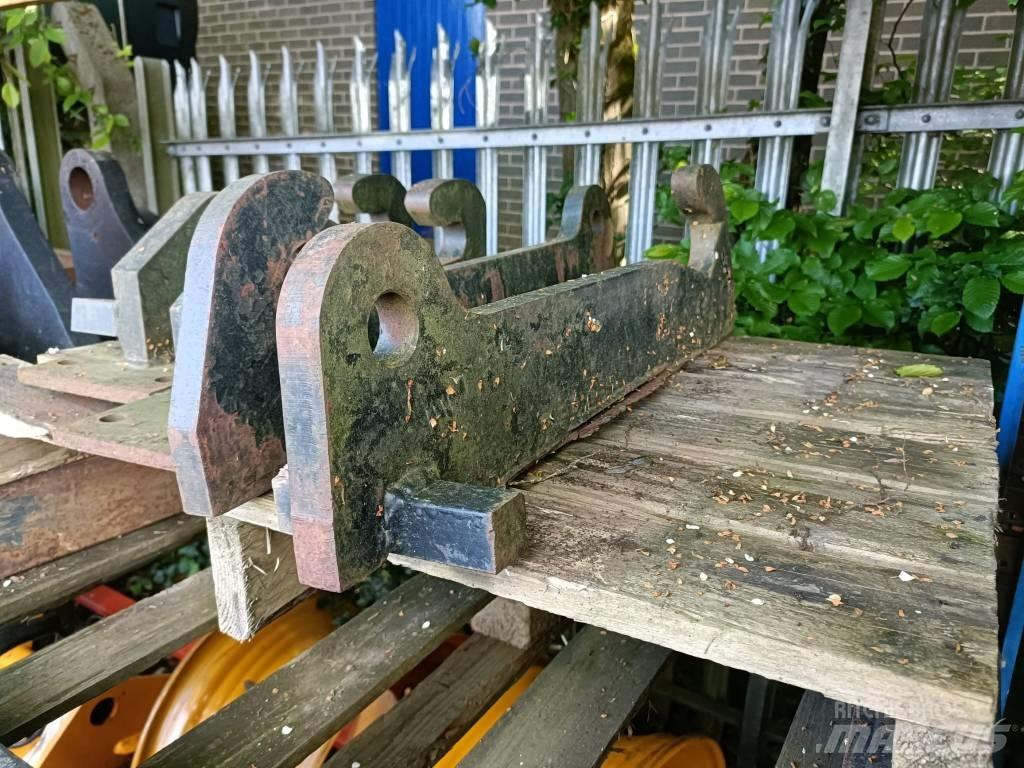 JCB WELD ON BRACKETS Andet læsse- og graveudstyr