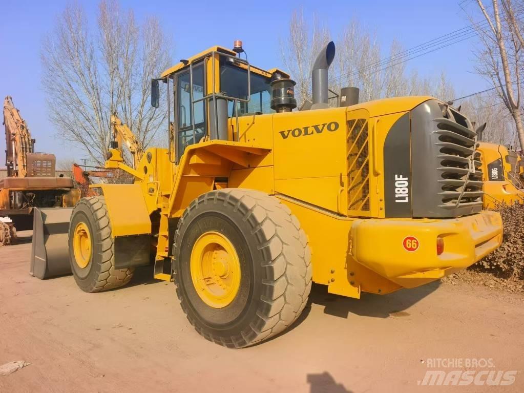 Volvo L 180 F Læssemaskiner på hjul