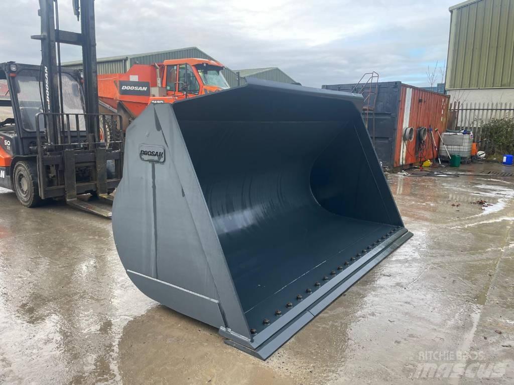 Doosan DL550 Skovle