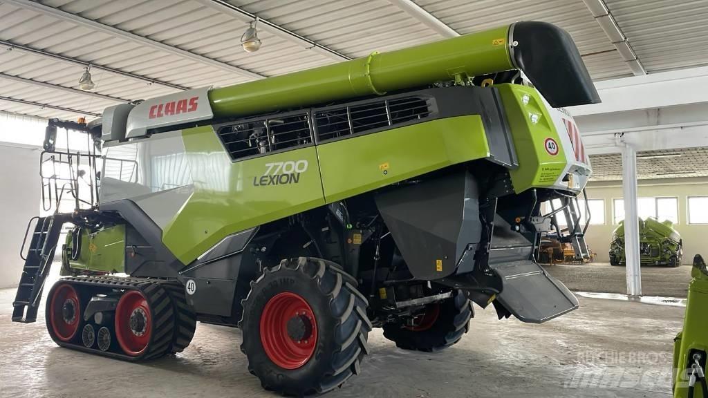 CLAAS LEXION 7700 TT Mejetærskere