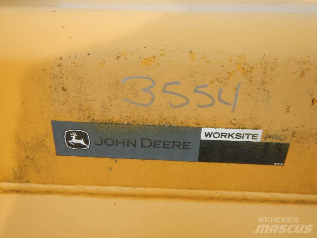 John Deere AT340424 Skovle
