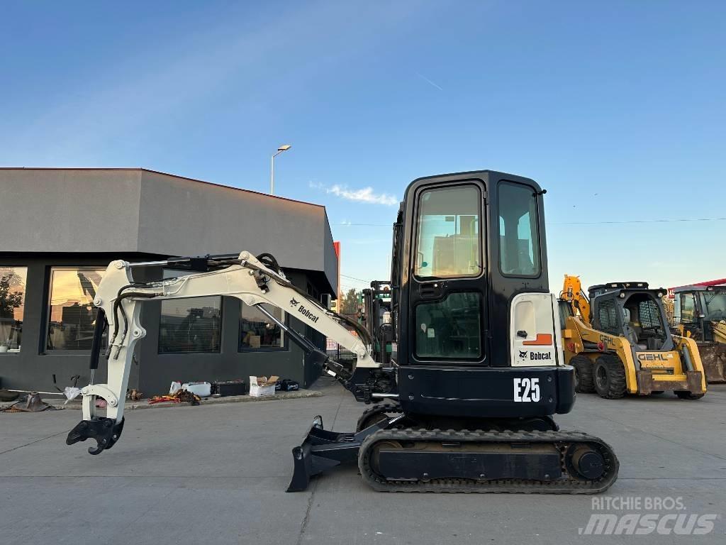 Bobcat E25EM Minigravemaskiner