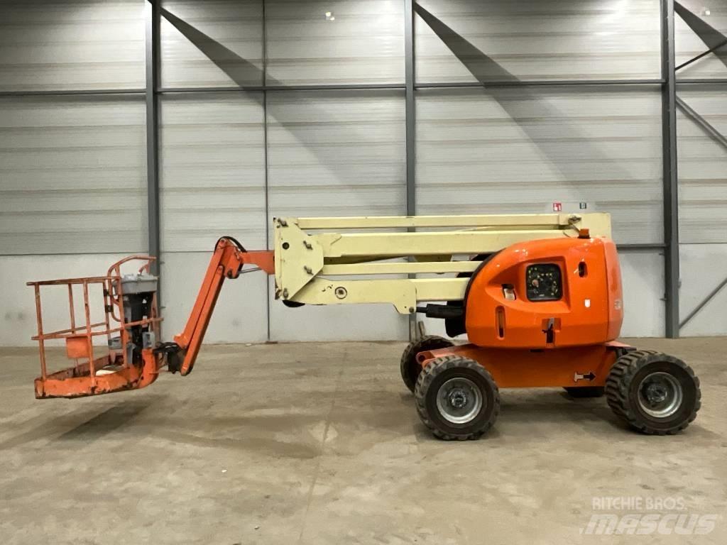 JLG 450 AJ Bomlifte med knækarm
