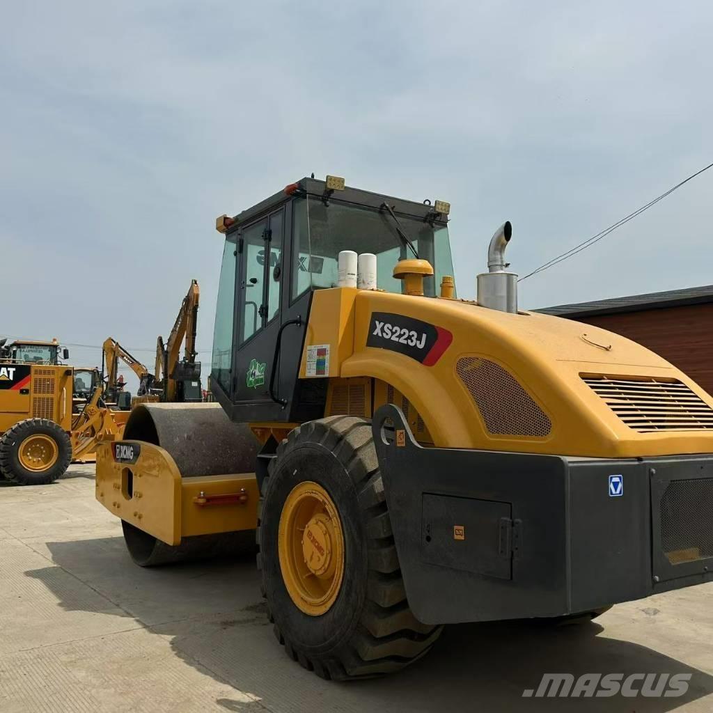 XCMG XS 223 J Enkelt tromle
