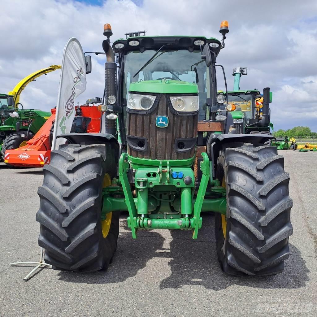 John Deere 6210 R Traktorer