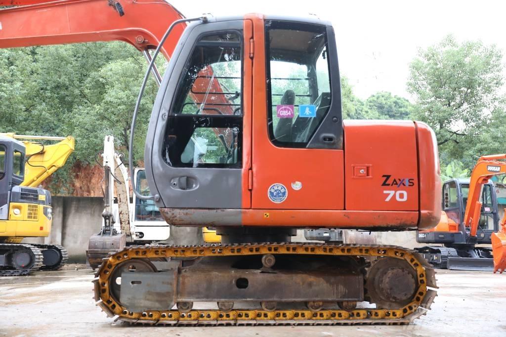 Hitachi ZX 70 Gravemaskiner på larvebånd