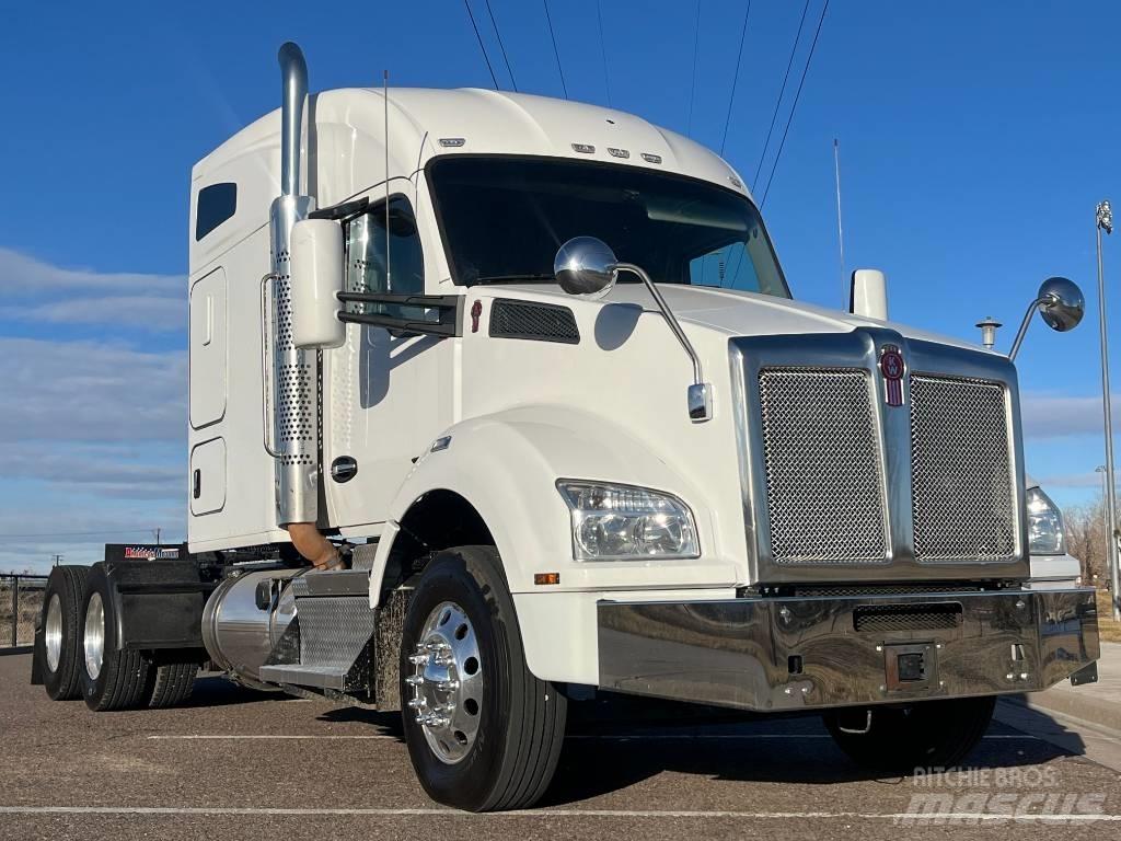 Kenworth T 880 Trækkere