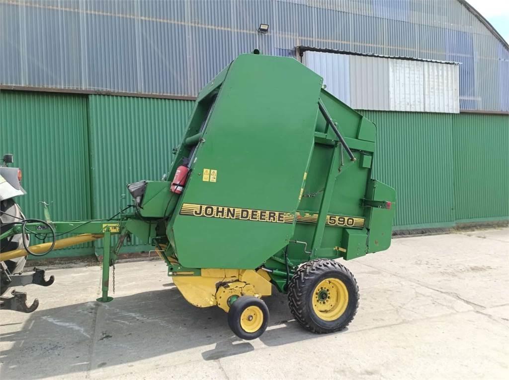 John Deere 590 Rundballe-pressere