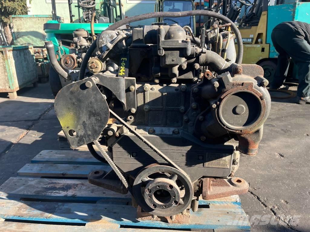 Perkins 1004 E-0044 Motorer