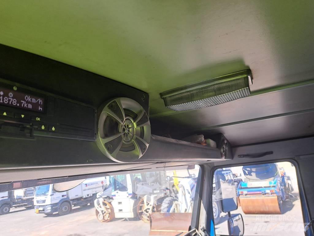 Tatra T 815-2 Terno Lastbiler med tip