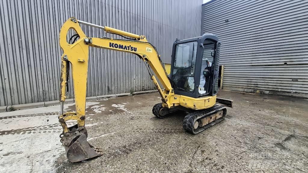 Komatsu PC27MR Minigravemaskiner