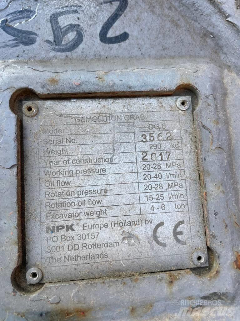 NPK DG-6 Minigravemaskiner