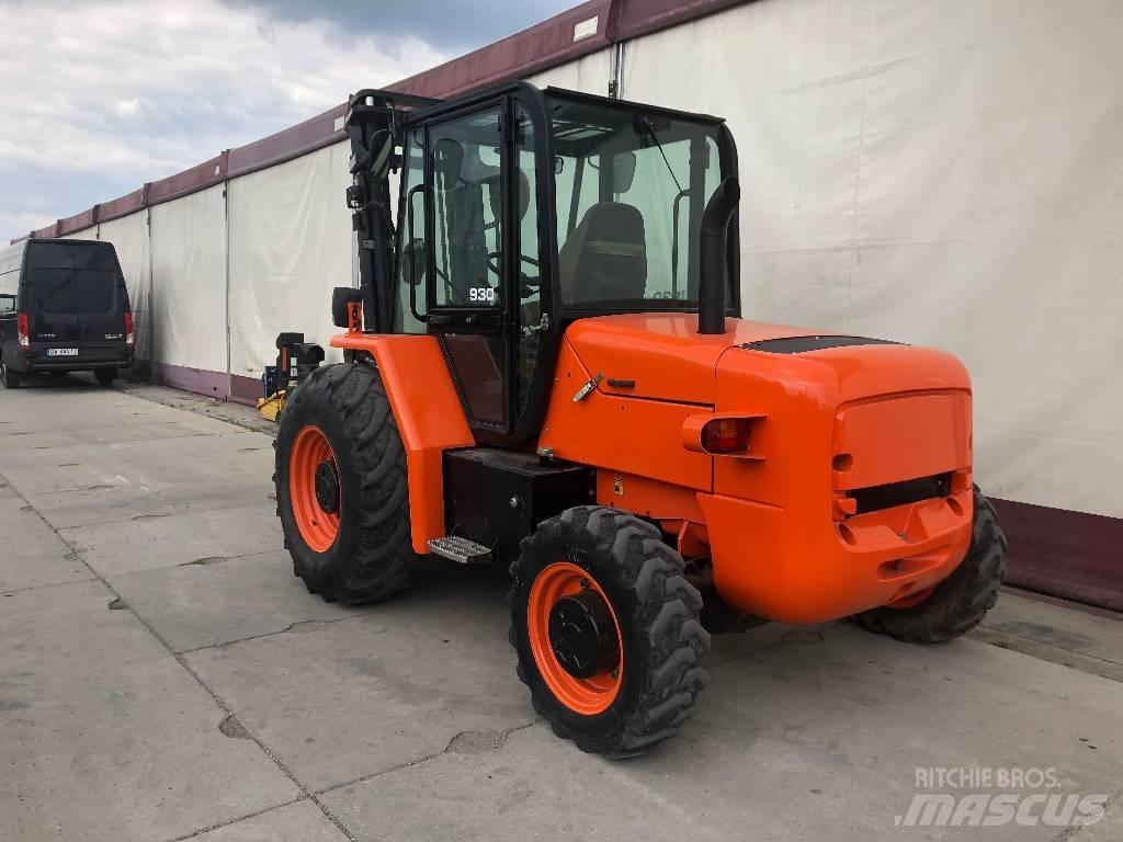 JCB 930-4 Terrængående gaffeltruck