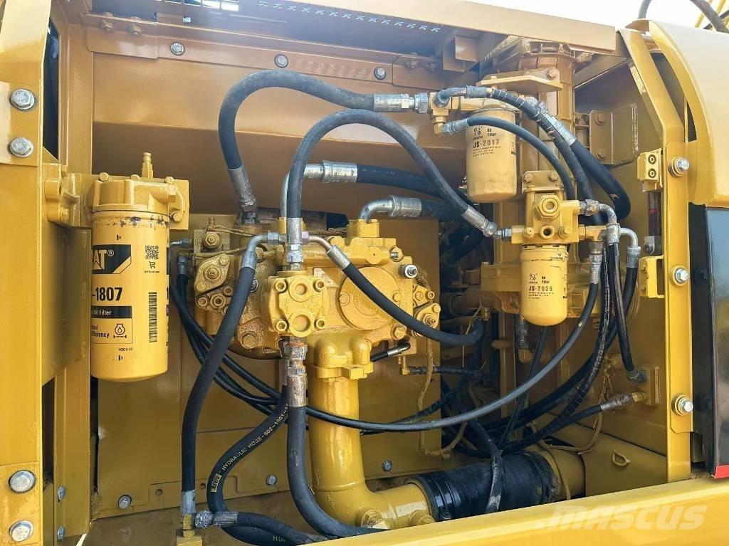 CAT 325CL Gravemaskiner på larvebånd