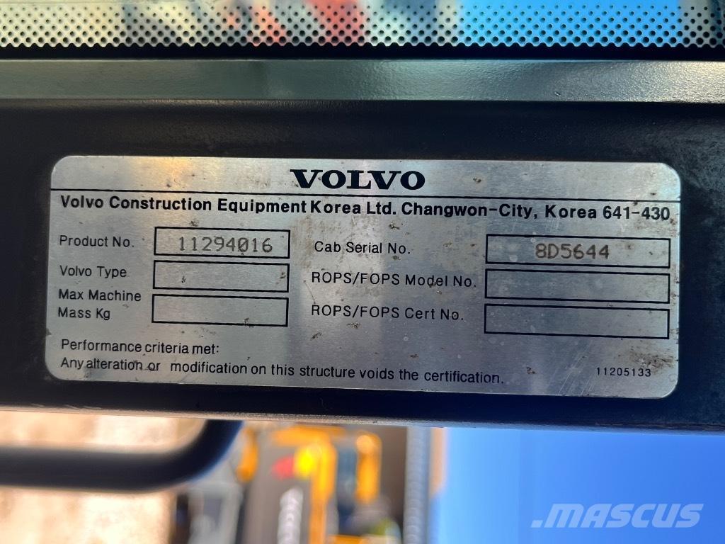 Volvo EW 180 C Gravemaskiner på hjul