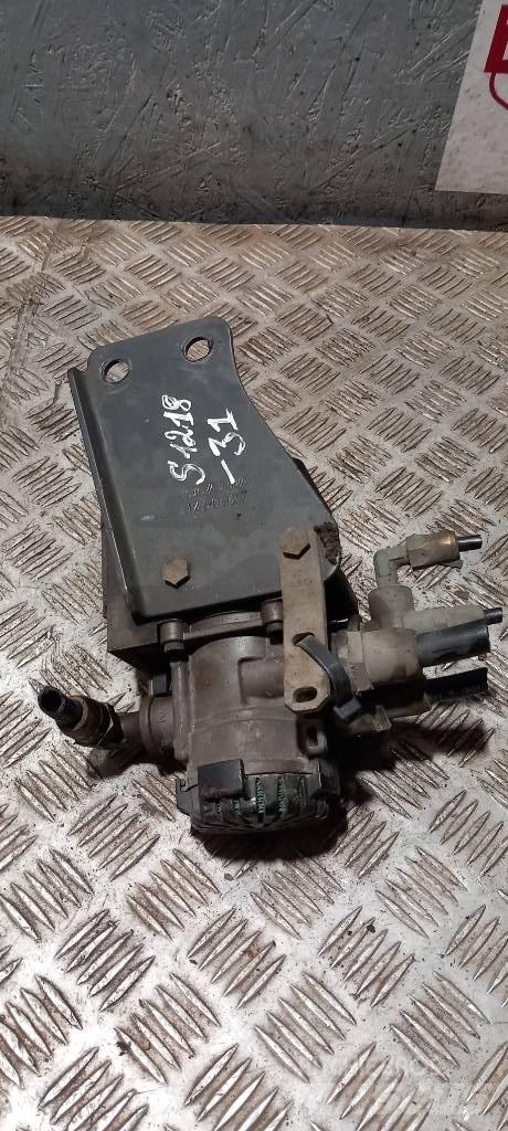 Scania R 440    1879275 Bremser
