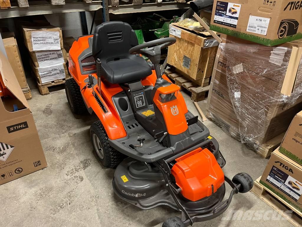 Husqvarna R216T AWD Traktorklippere
