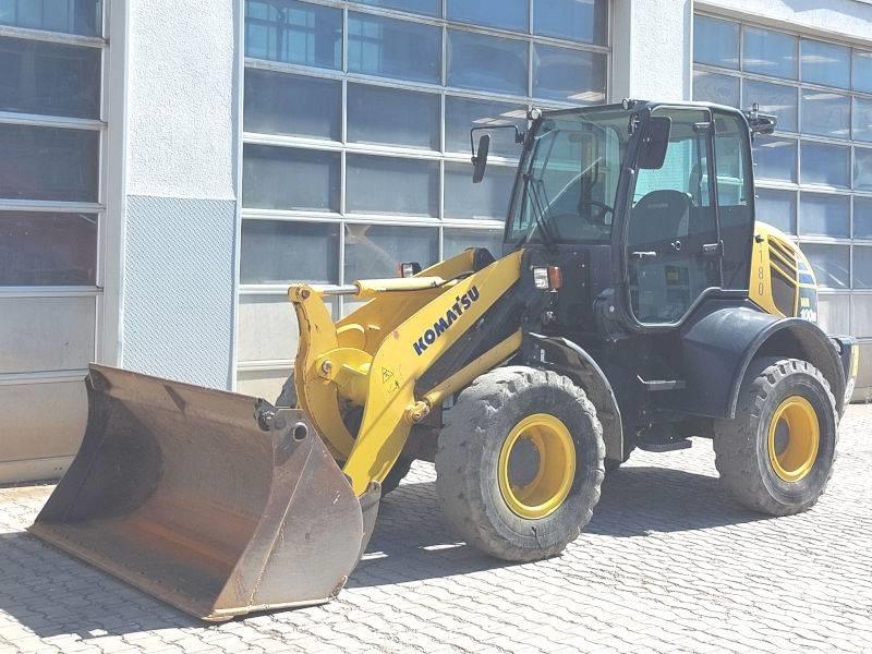 Komatsu WA 100 M-7 Minilæsser - skridstyret