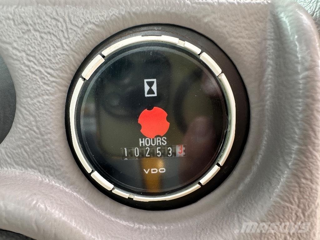 Volvo L 220 G Læssemaskiner på hjul