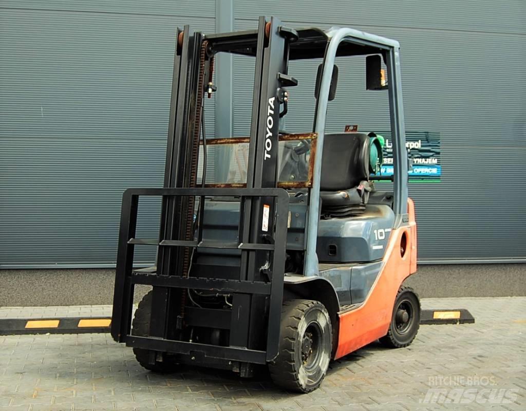 Toyota 8FGL10 LPG gaffeltrucks