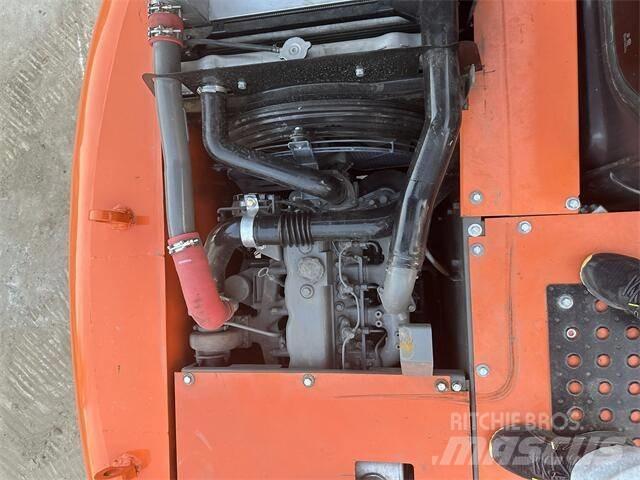 Hitachi ZX120-6 Gravemaskiner på larvebånd