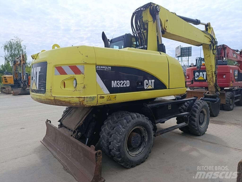 CAT M 322 D Gravemaskiner på hjul