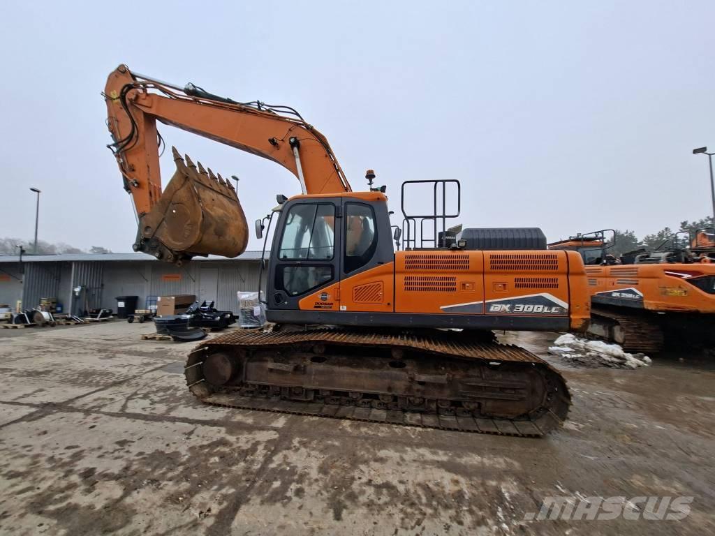 Doosan DX 300 LC-7 Gravemaskiner på larvebånd