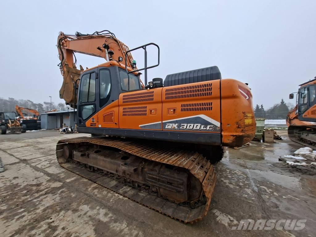 Doosan DX 300 LC-7 Gravemaskiner på larvebånd