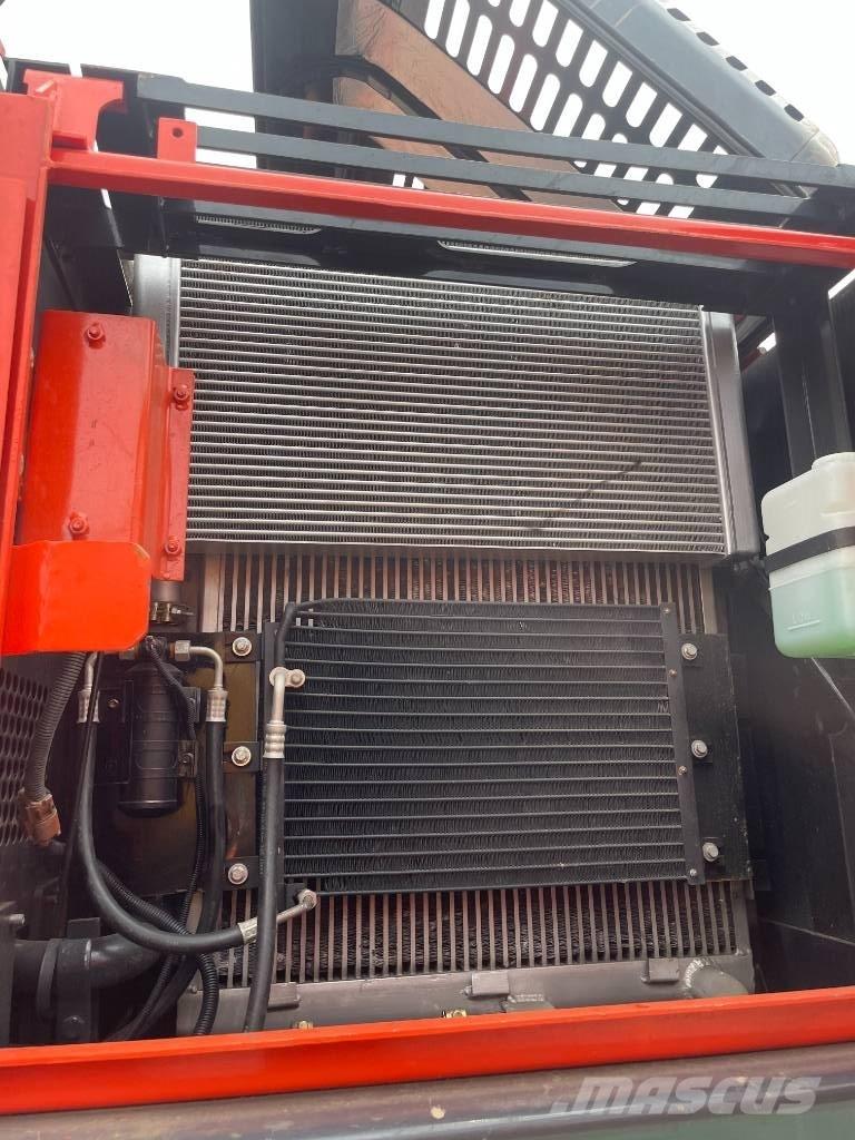 Doosan DX225LCA Gravemaskiner på larvebånd