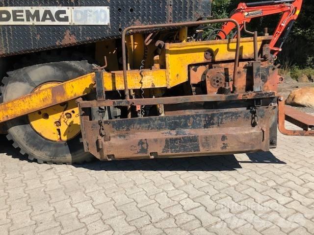 Demag DF 10 Asfaltudlæggere
