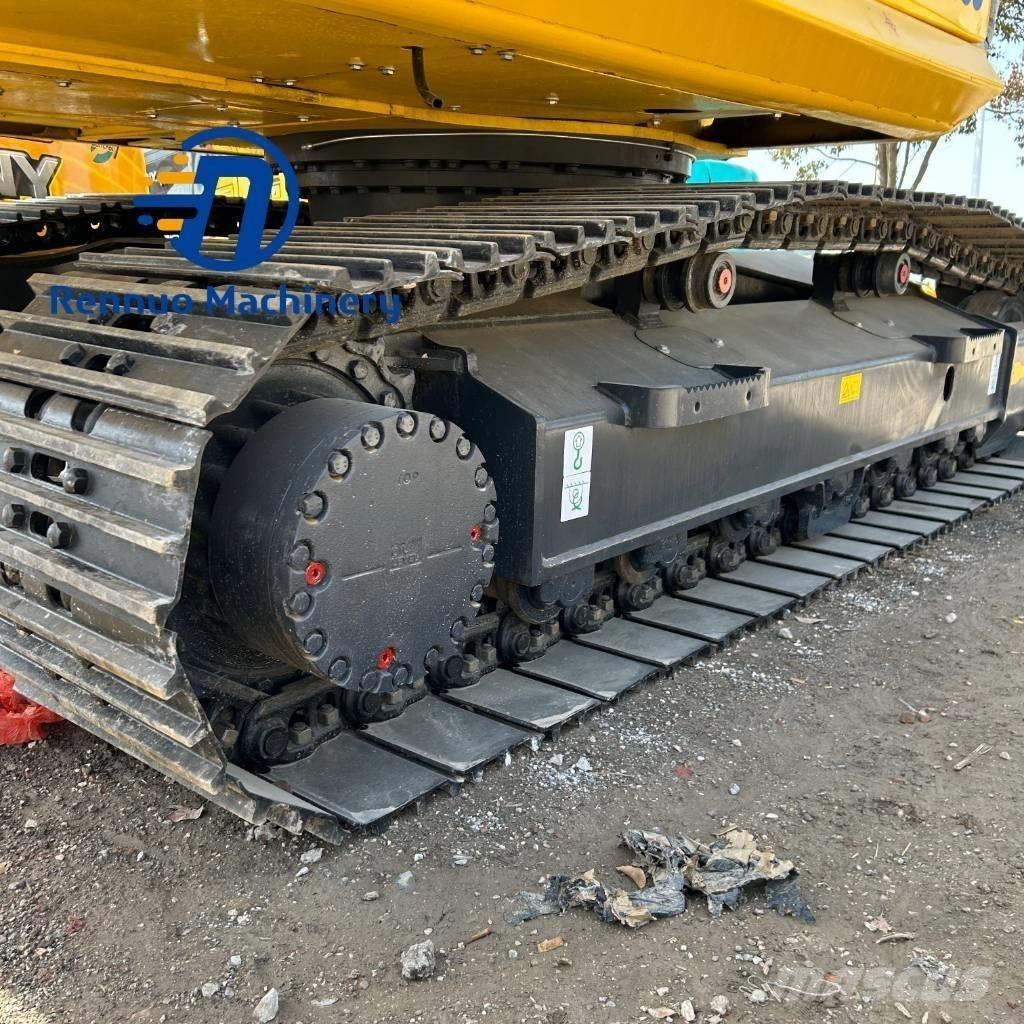 Komatsu PC200-8 Gravemaskiner på larvebånd