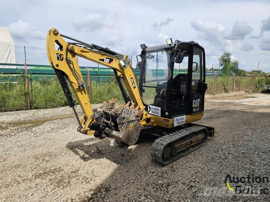 CAT 302.4 D Minigravemaskiner