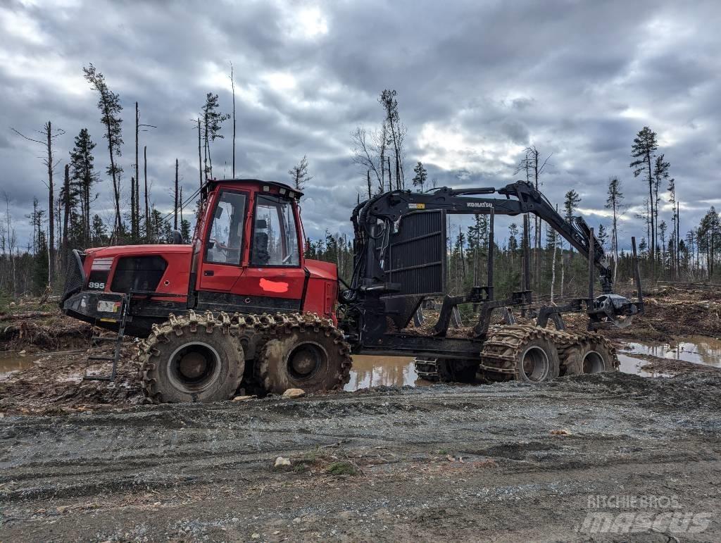 Komatsu 895 Udkørselsmaskiner