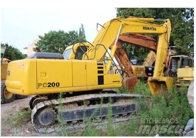 Komatsu PC 200-6 Gravemaskiner på larvebånd