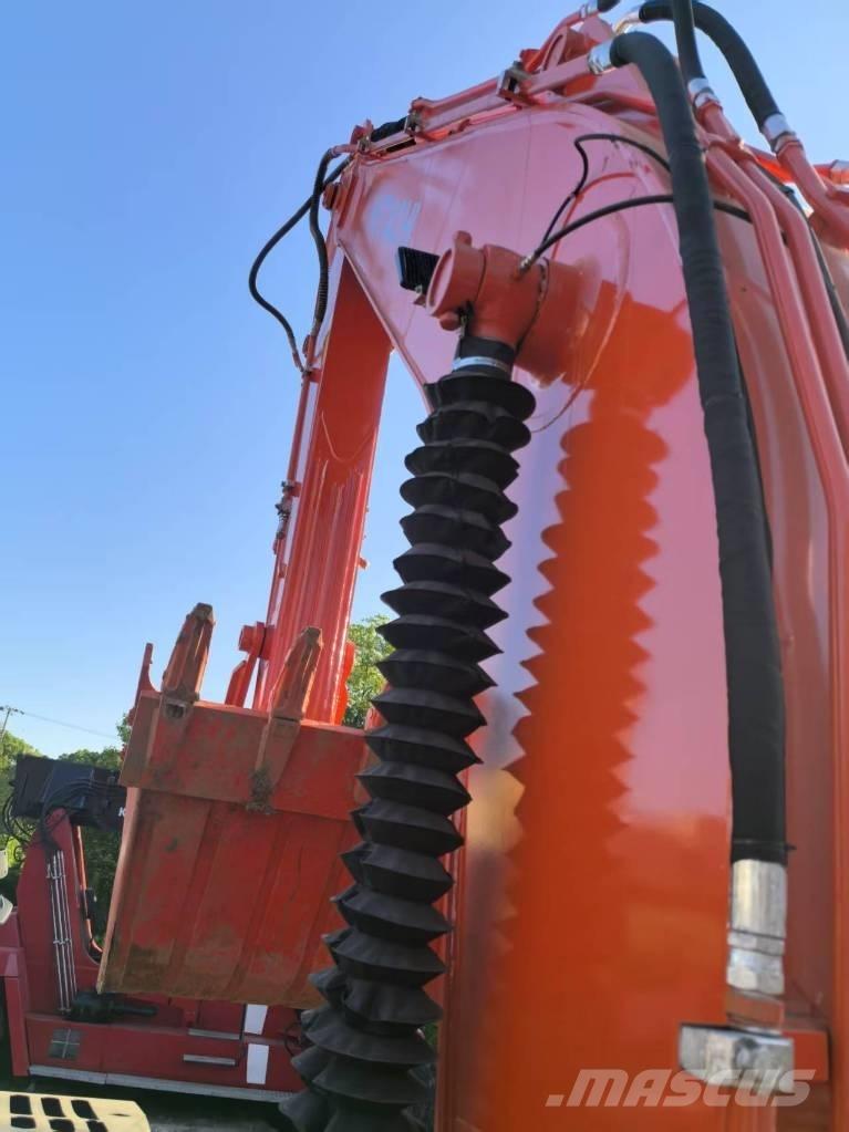 Hitachi ZX 240 HG Gravemaskiner på larvebånd