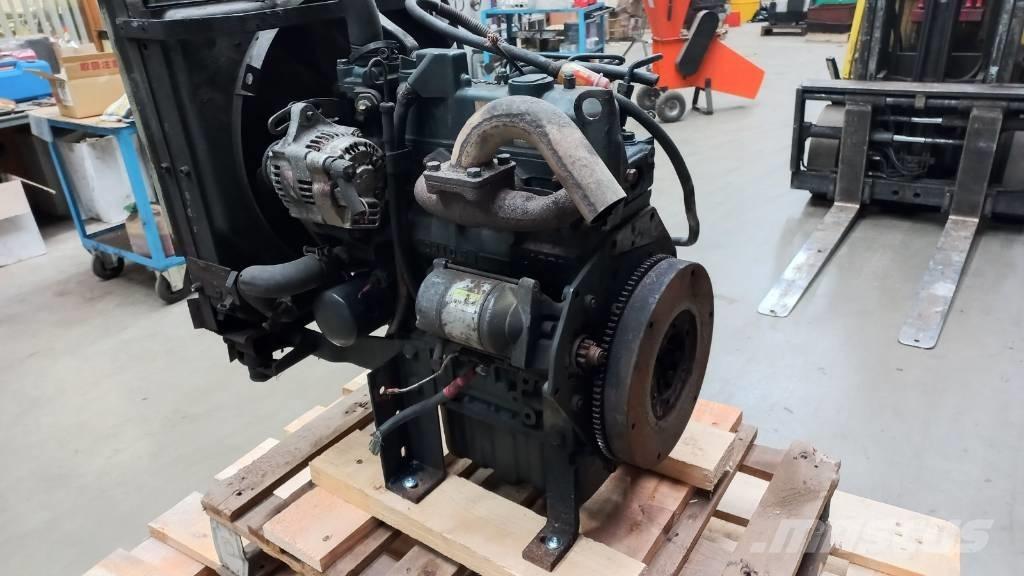 Kubota D 1105 Motorer