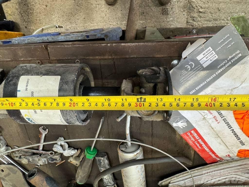Manitou MT 1840 Gear