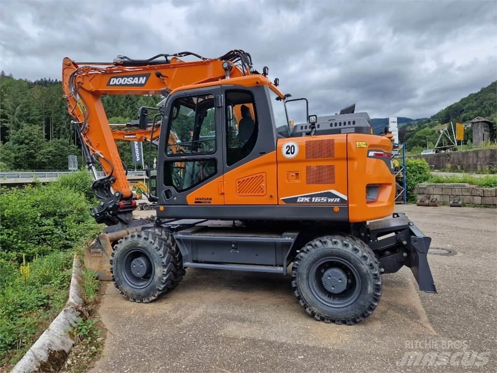 Doosan DX165WR-7 Gravemaskiner på hjul