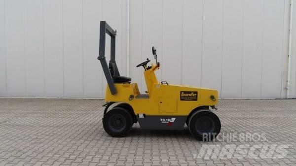 Sakai TS 160 Tromle med luftdæk