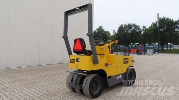 Sakai TS 160 Tromle med luftdæk